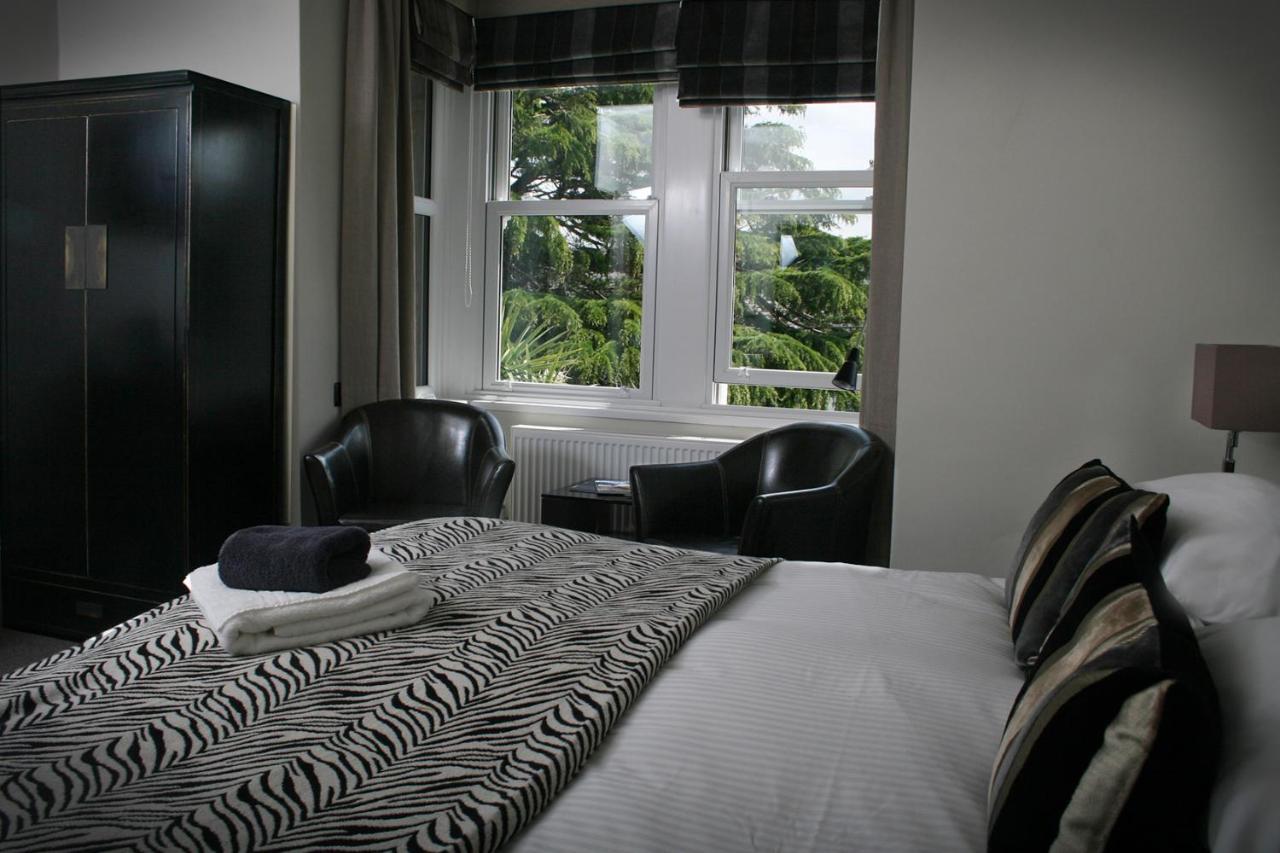 Townhouse Rooms Truro Dış mekan fotoğraf